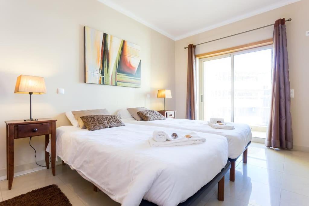 Sea Breeze Lagos Apartment Exterior photo